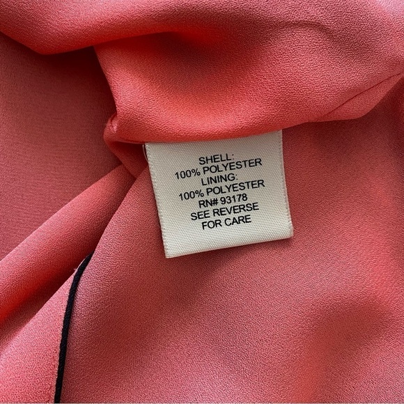 philosophy sleeveless black raspberry red reversed slit back top size Medium - Picture 9 of 12